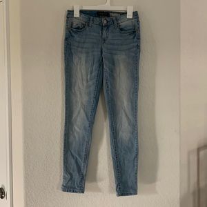 Aeropostale light wash skinny jeans